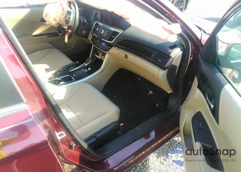 2017 Honda Accord Lx z USA, uszkodzony, nr VIN 1HGCR2F38HA118711